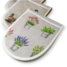 Load image into Gallery viewer, Oven Gloves - Herb Garden
