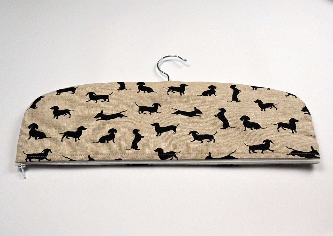 Safe Hanger, Black Dachshund